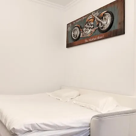 Daire Stylish Near Harbor And Luxury *